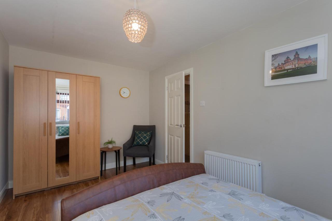 New Modern City Centre Apartment Belfast Esterno foto